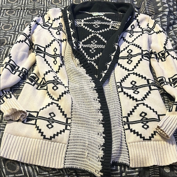 Maurices Sweaters - Maurices Black and Cream Patterned Cardigan